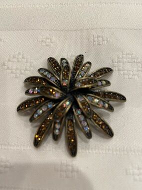 Vintage Premier Designs Flower Pin/Enhancer
